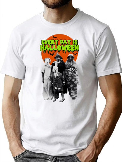 350 Vintage Creepy Halloween T-Shirt for Men & Women, T-Shirts Graphic Tee - Black