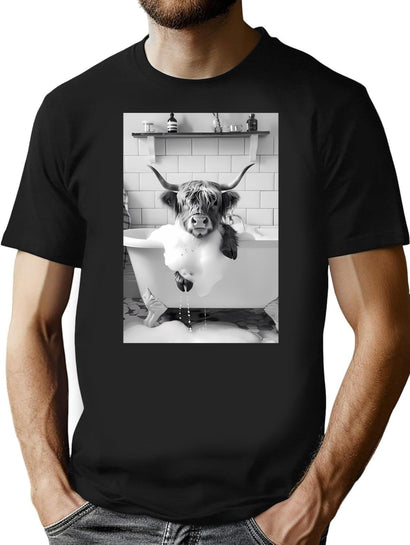 Highland Cow Taking A Bath Funny Vintage Animal Photo T-Shirt for Men & Women, T-Shirts Graphic Tee - Black
