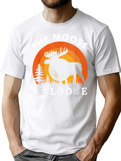 Retro Vintage Moose Is Loose Funny Moose Lover T-Shirt for Men & Women, T-Shirts Graphic Tee - Black