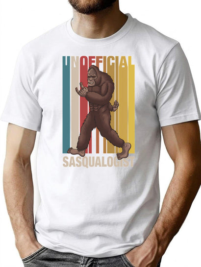 Unofficial Sasqualogist Retro Vintage Funny Bigfoot T-Shirt for Men & Women, T-Shirts Graphic Tee - Black