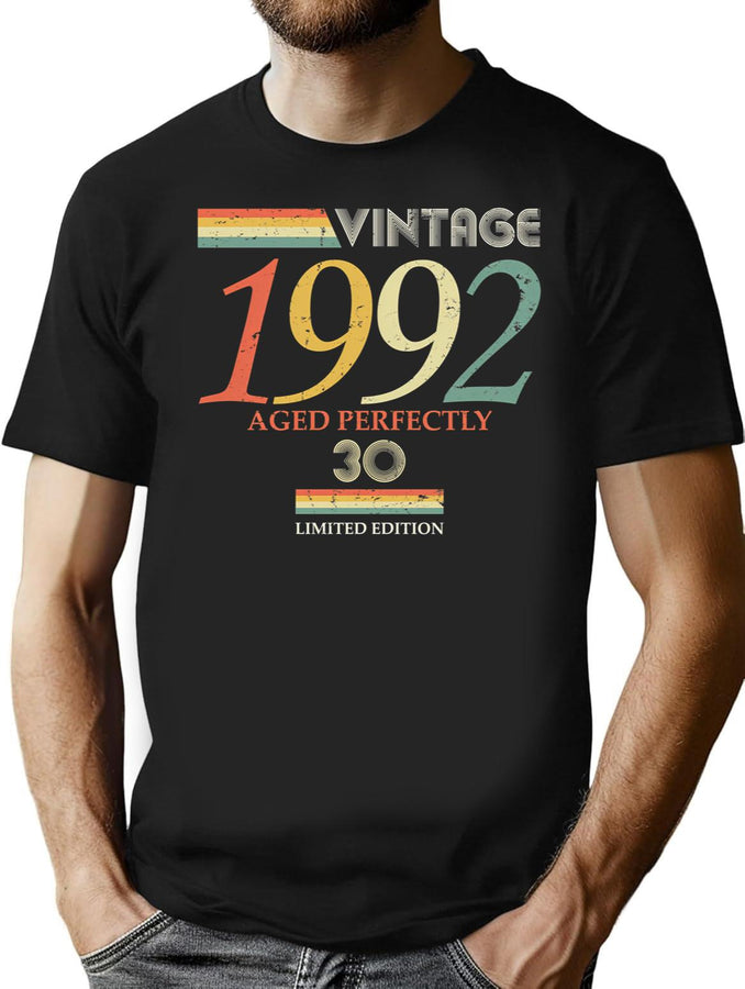Vintage 1992 30Th Birthday Aged Perfectly Gift T-Shirt for Men & Women, T-Shirts Graphic Tee - Black