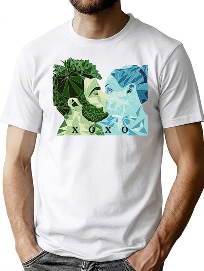 Xoxo Kiss Me And Hug Bootleg Graphic T-Shirt - Black